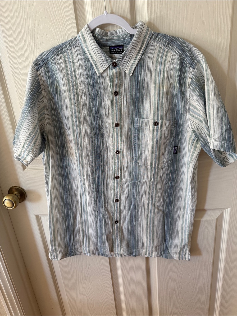 Patagonia Men's S/S Button-Down in Blue, Green & White Stripe Sz L Box52